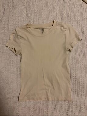 Sunday Best SinchSeamless Cream Short Sleeve Top